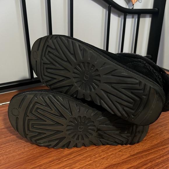 Knit top UGG boots - Picture 4 of 5